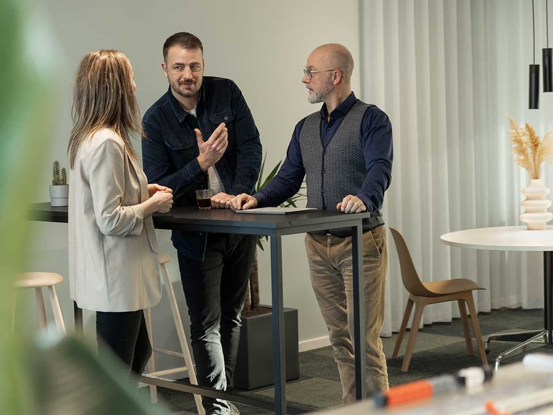 twoday medarbejdere snakker om ambitioner